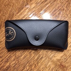 Ray-Ban Black Leather Eyewear Case🌞NWOT